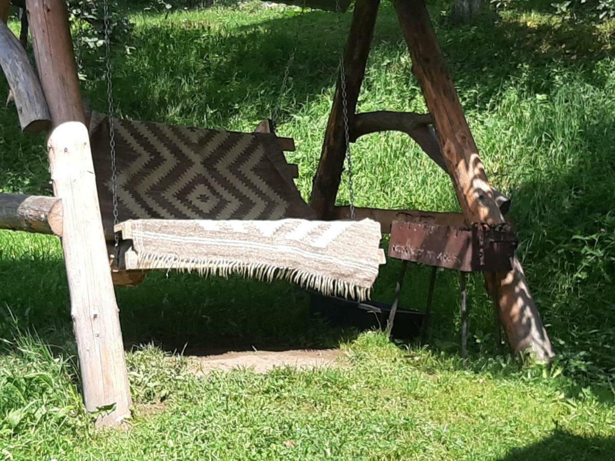 Котедж "Барвінок" Verkhovyna Extérieur photo